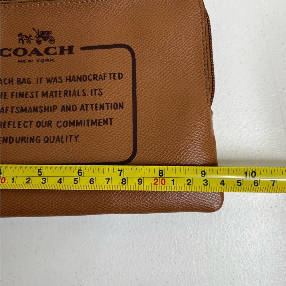 Coach Brown Pebbled Leathered Story Patch Logo Zip Pouch Wallet Bag Wristlet - Picture 10 of 15